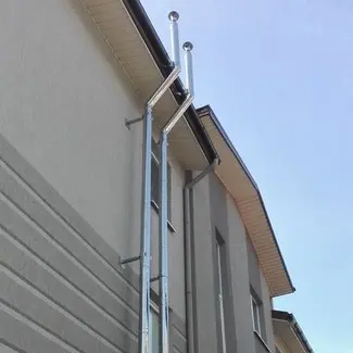 Монтаж трубы дымохода